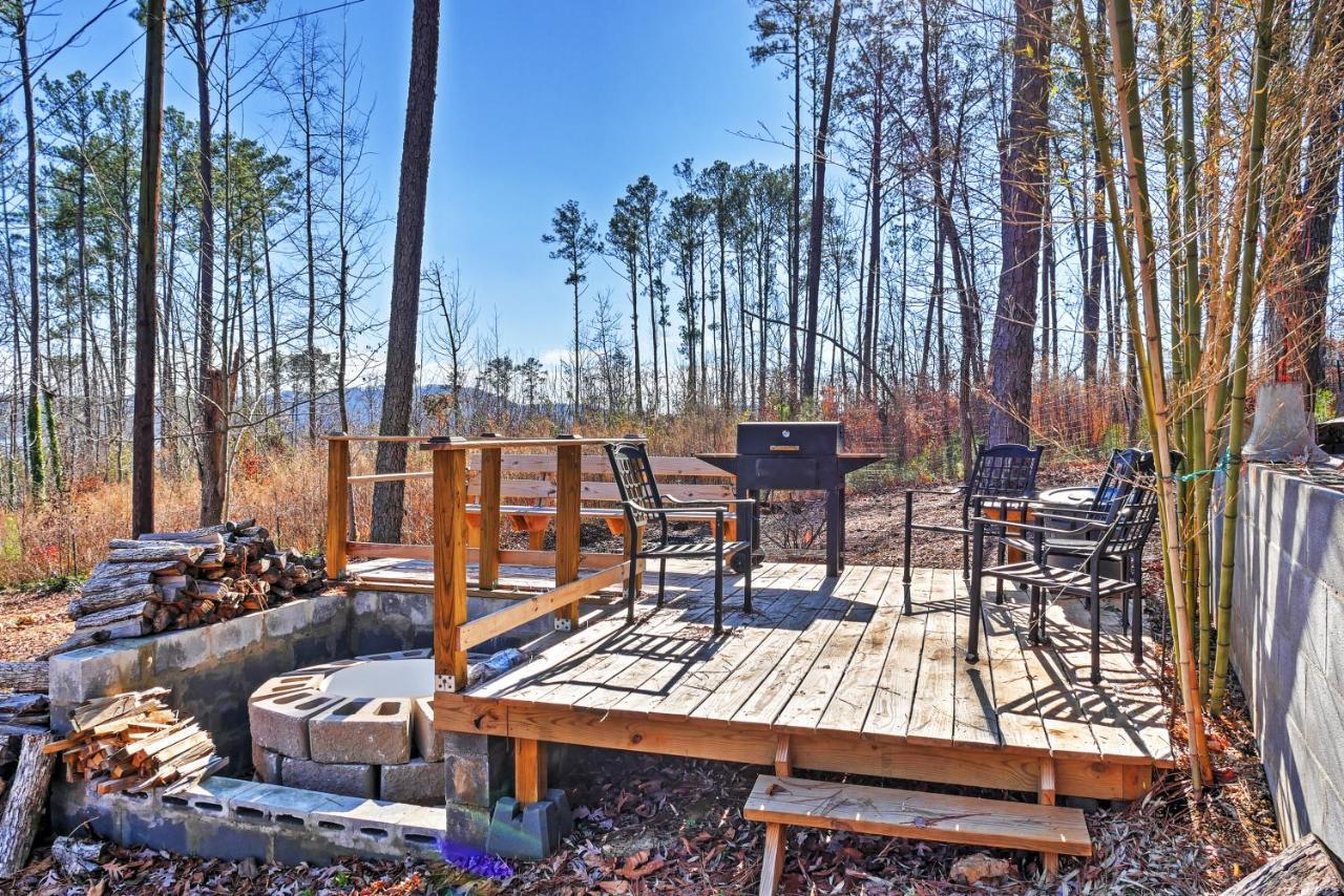 Paradise Cove Cabin With Boathouse And Dock Guntersville Exterior photo