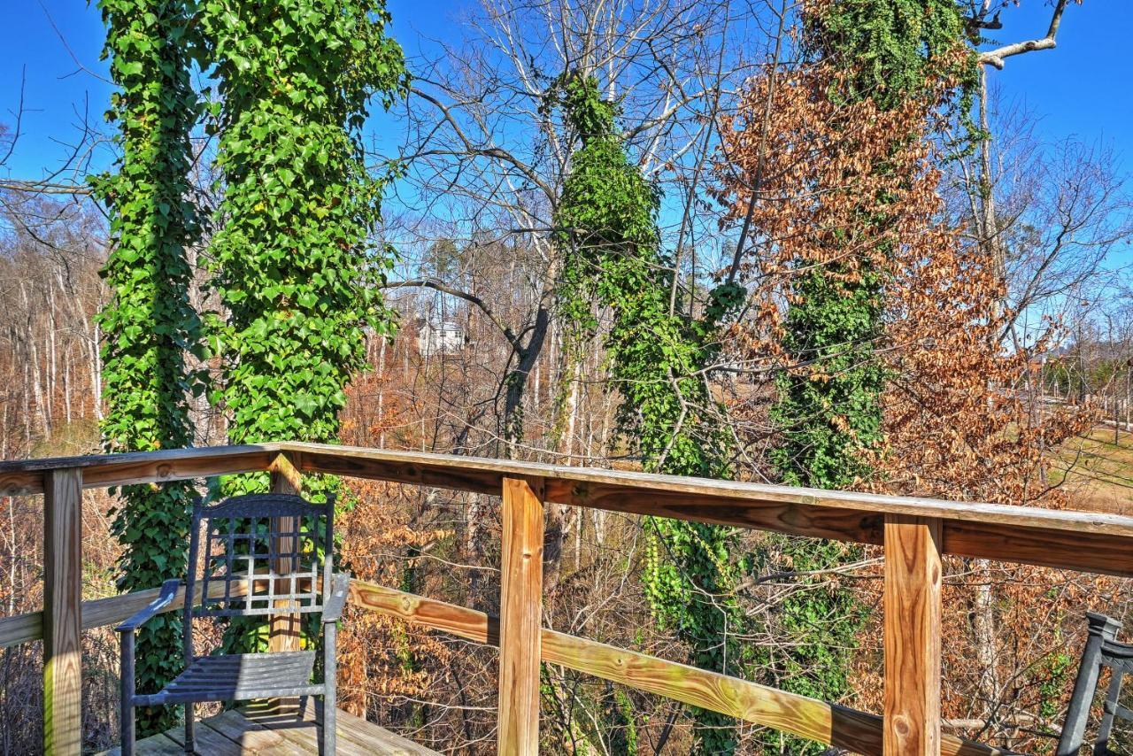 Paradise Cove Cabin With Boathouse And Dock Guntersville Exterior photo